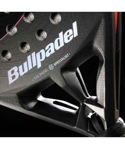Bullpadel CMF versionen af Hack 04
